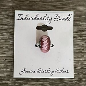 Individuality Beads Genuine Sterling Silver Swirl Glass Bead